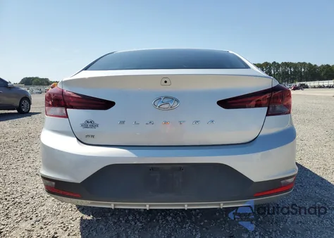 2020 Hyundai Elantra Se z USA, uszkodzony, nr VIN 5NPD74LF5LH515975